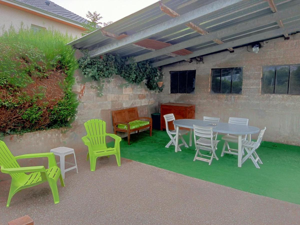 Villa Détente Dauphinoise Saint-Andre-le-Gaz Exterior foto